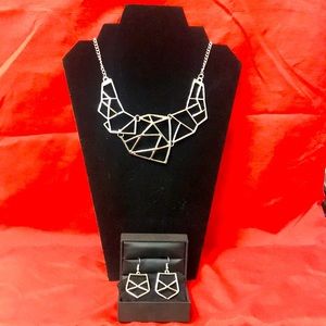 Necklace & Earrings